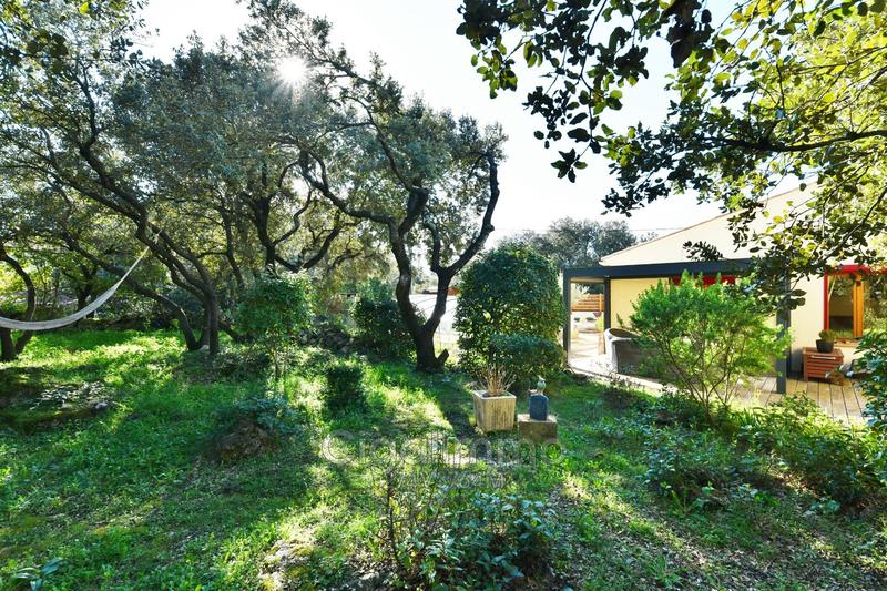 Villa - 84 m² - 5 pièces