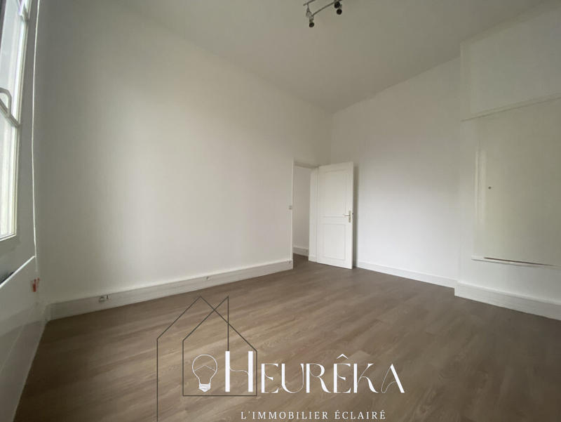 Local commercial - 37 m² - 2 pièces