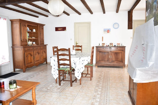 Maison - 76 m² - 4 pièces