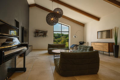 Villa - 310 m² - 7 pièces