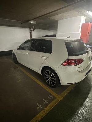 Parking / Garage - 12 m²