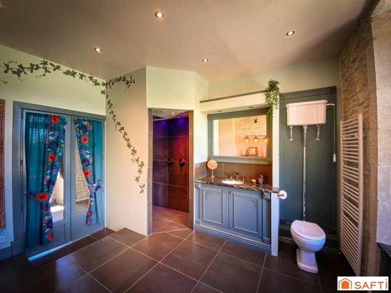 Château - 495 m² - 15 pièces