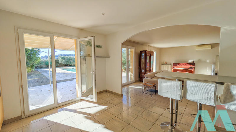 Maison - 162 m² - 6 pièces