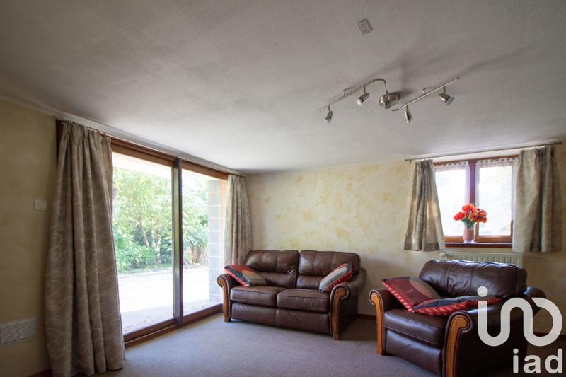 Maison - 180 m² - 7 pièces