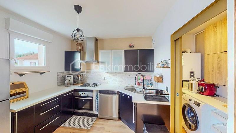 Appartement - 75 m² - 4 pièces