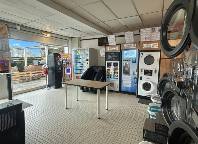 Local commercial - 52 m² - 1 pièce