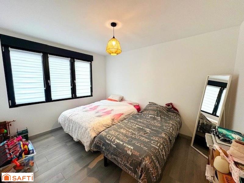 Maison - 96 m² - 5 pièces