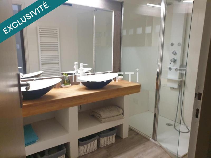 Maison - 293 m² - 8 pièces