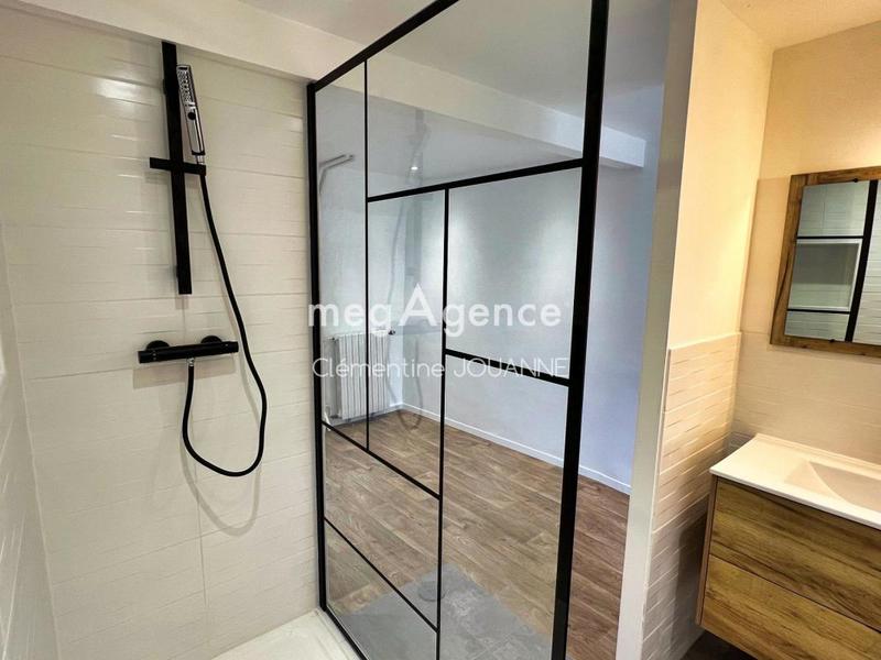 Maison - 190 m² - 6 pièces