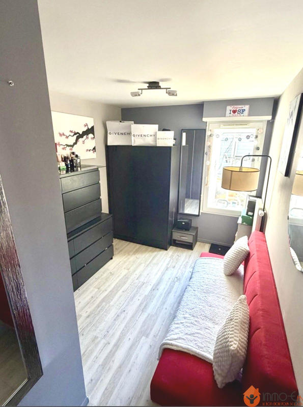 Appartement - 65 m² - 3 pièces