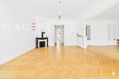 Appartement - 178 m² - 5 pièces