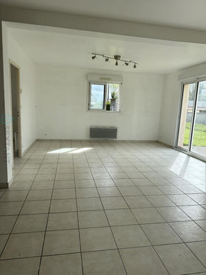 Maison - 98 m² - 5 pièces