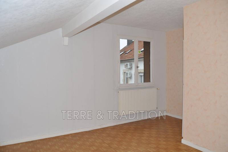 Maison - 200 m² - 10 pièces