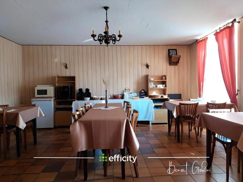 Bureau - 900 m² - 32 pièces