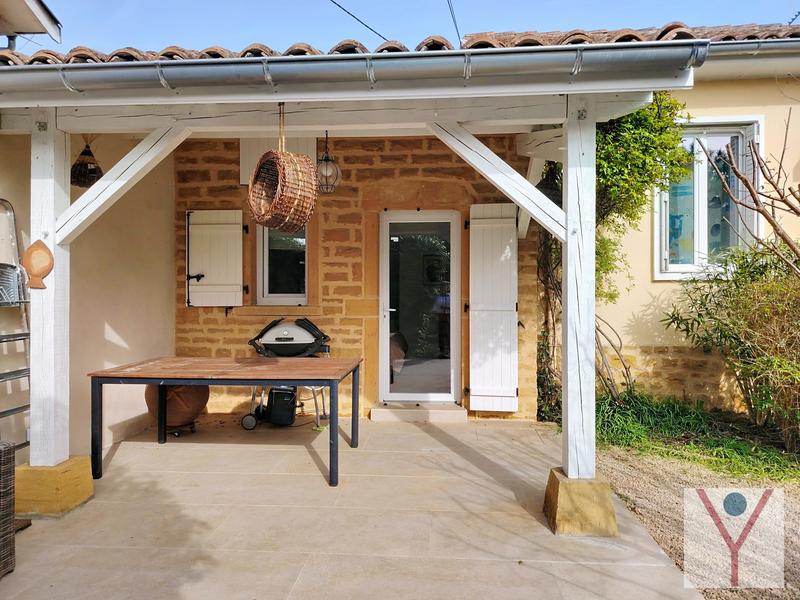 Maison - 96 m² - 4 pièces