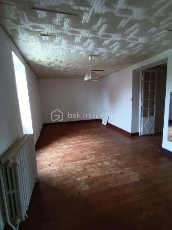 Corps de ferme - 379 m² - 14 pièces