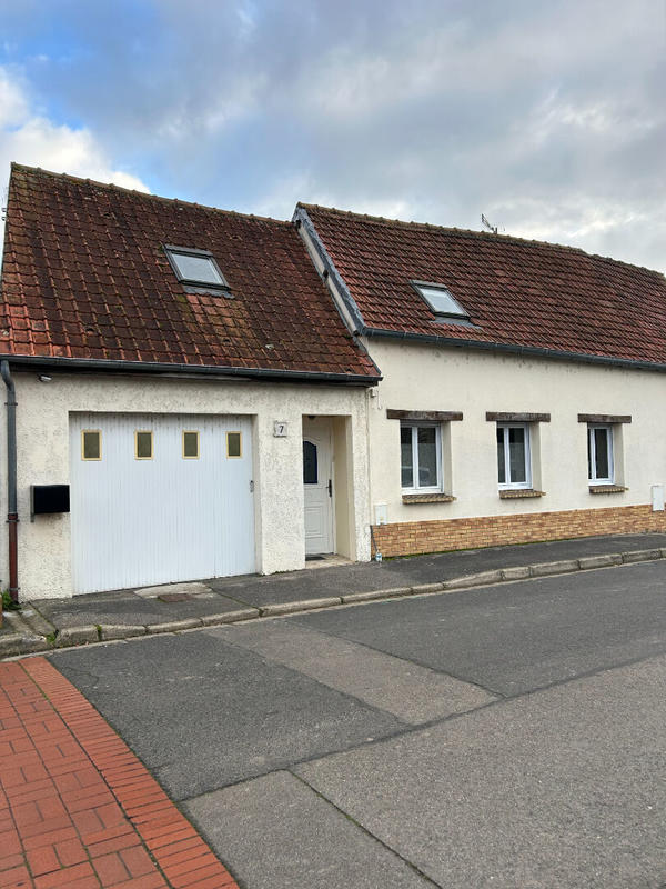 Maison - 136 m² - 7 pièces