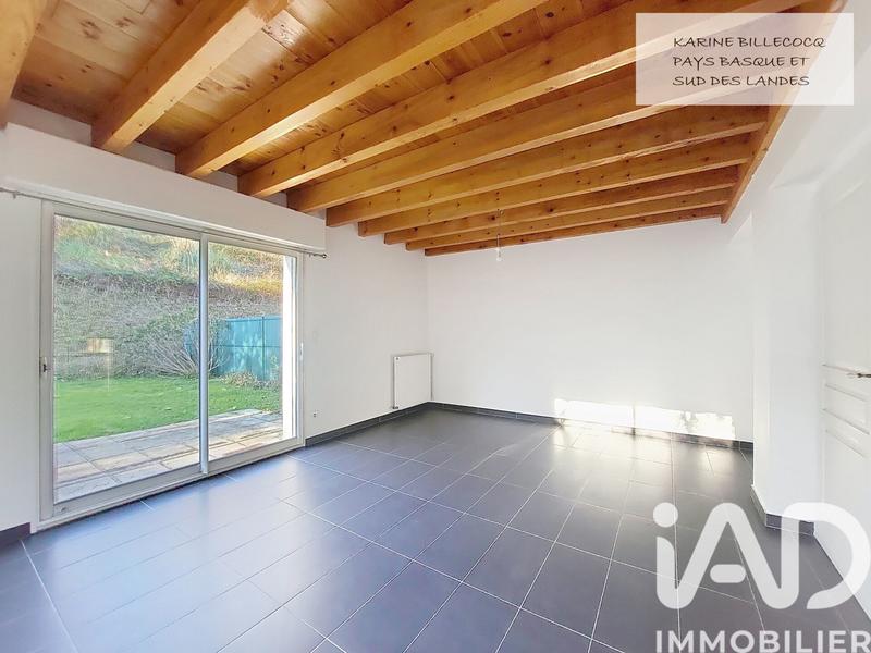 Maison - 84 m² - 4 pièces