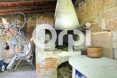 Maison - 161 m² - 6 pièces