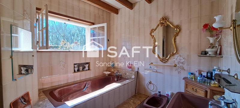 Maison - 157 m² - 6 pièces