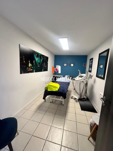 Local commercial - 285 m²