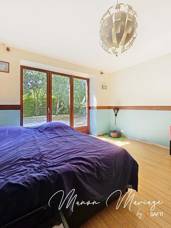 Maison - 216 m² - 5 pièces