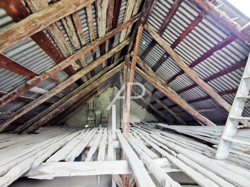 Maison ancienne - 185 m² - 5 pièces