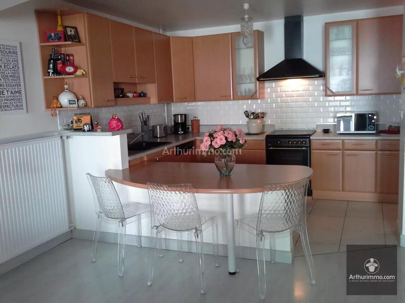 Appartement - 220 m² - 7 pièces