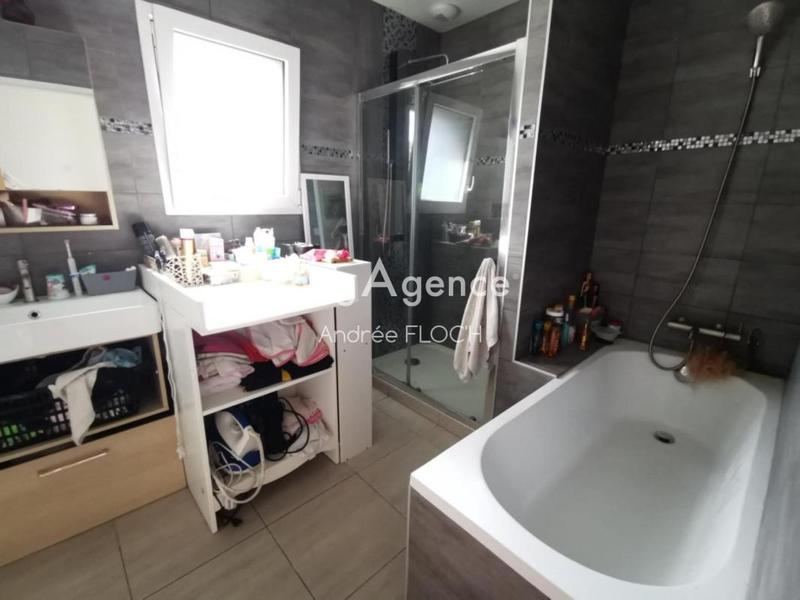 Maison - 94 m² - 4 pièces