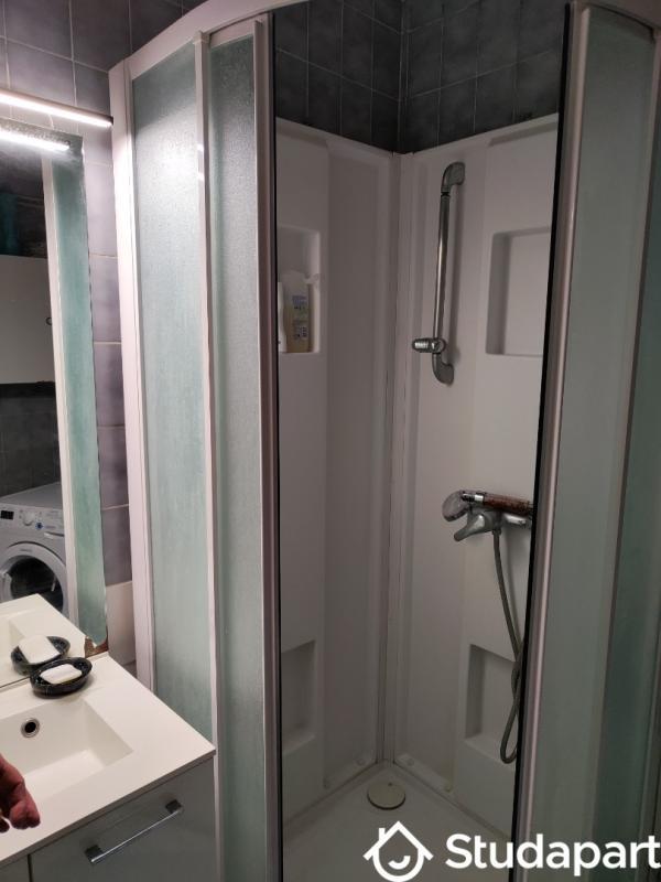 Chambre - 9 m² - 1 pièce