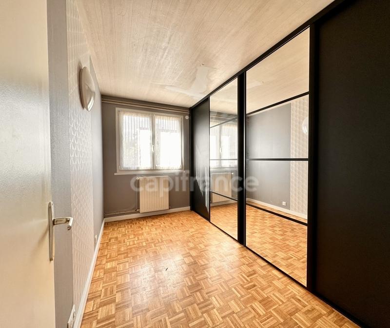 Maison - 120 m² - 7 pièces