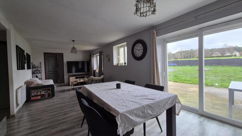 Maison - 107 m² - 5 pièces