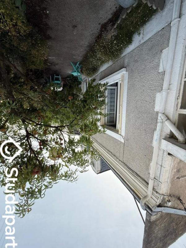 Chambre - 23 m² - 1 pièce