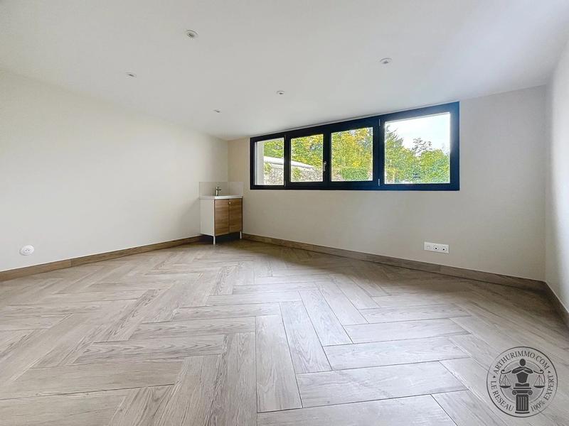 Bureau - 14 m² - 1 pièce