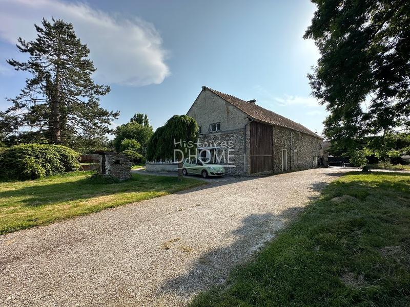 Propriété - 623 m² - 14 pièces