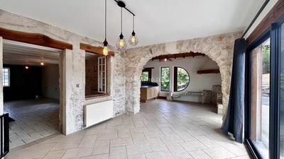 Maison - 106 m² - 4 pièces