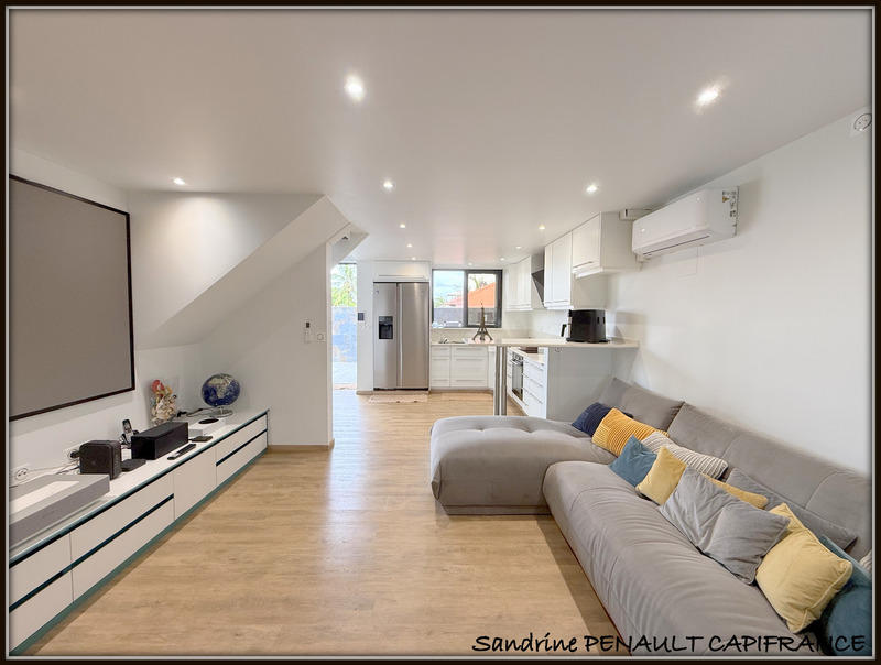 Maison d'architecte - 246 m² - 7 pièces