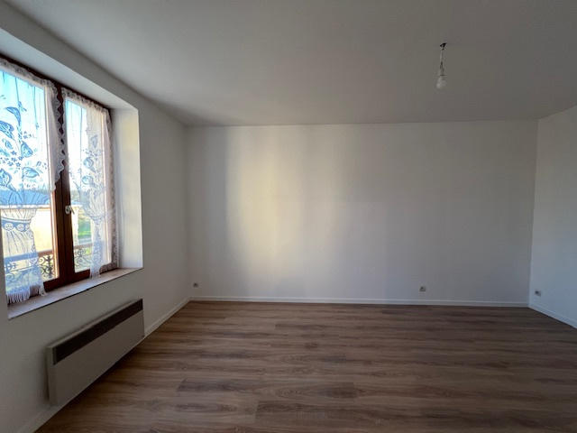 Maison - 100 m² - 6 pièces