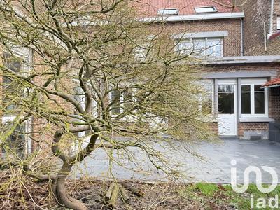 Maison - 267 m² - 7 pièces