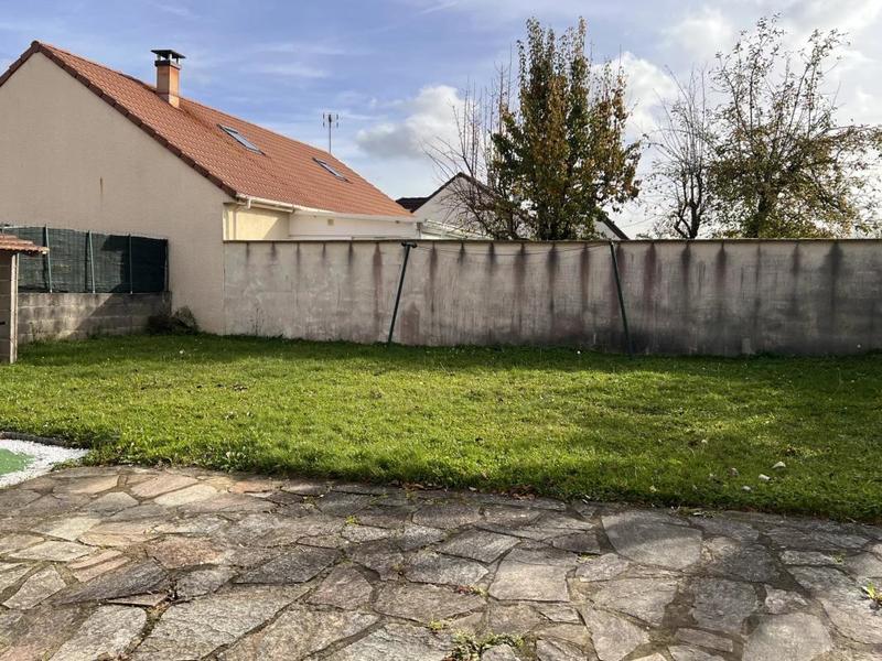 Maison - 84 m² - 5 pièces