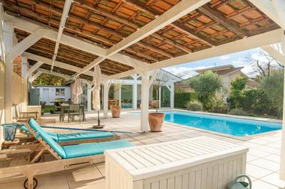 Maison - 175 m² - 6 pièces