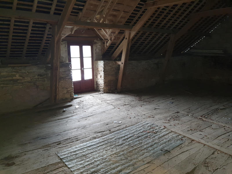 Maison - 84 m² - 4 pièces