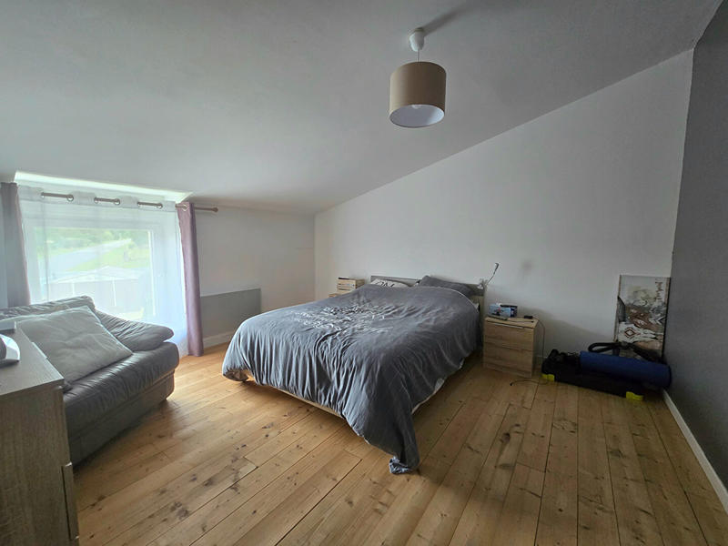 Maison - 259 m² - 6 pièces