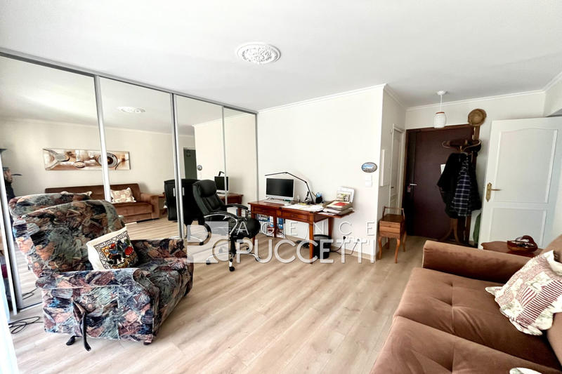 Appartement - 102 m² - 3 pièces