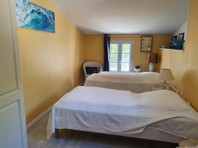 Maison - 261 m² - 9 pièces