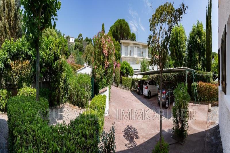 Maison - 220 m² - 10 pièces