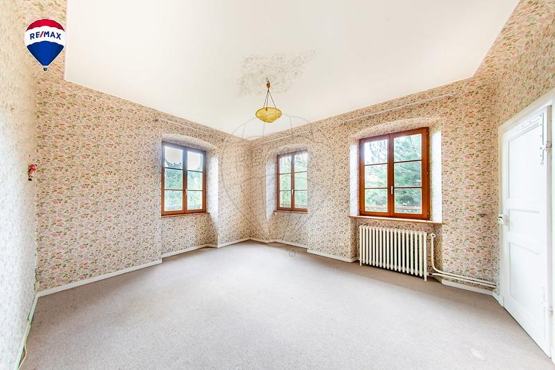 Demeure - 287 m² - 7 pièces