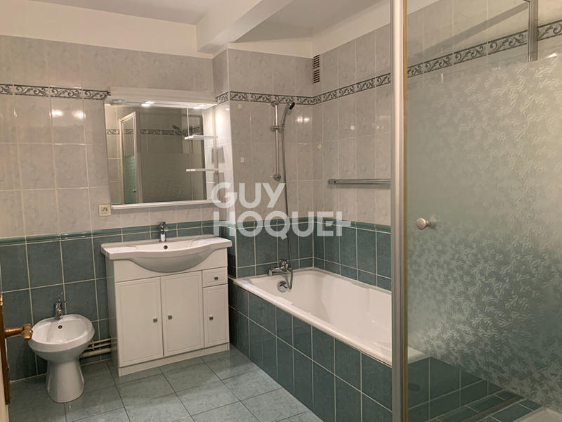 Appartement - 112 m² - 5 pièces