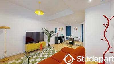 Chambre - 11 m² - 1 pièce