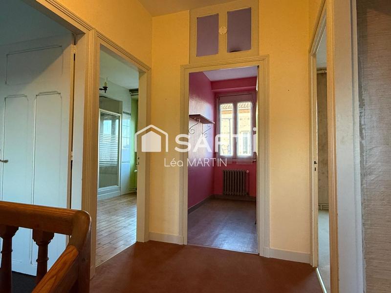 Maison - 214 m² - 8 pièces